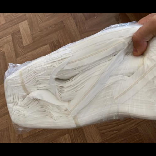 Detaliu Fermoar alb tip 3